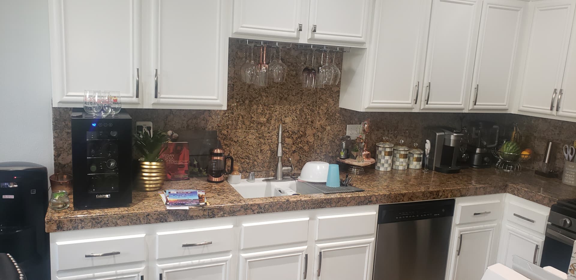 New upper and lower kitchen cabinets installed during a remodel